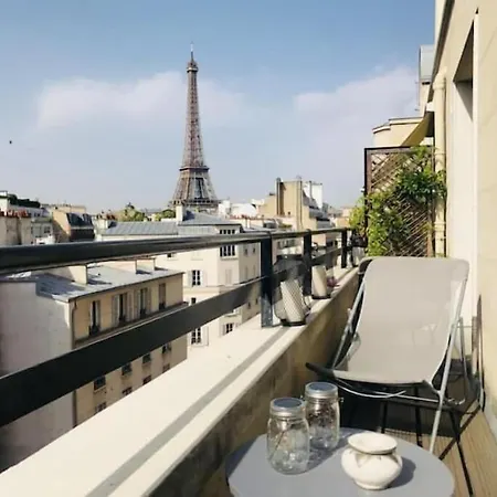 Terrace - Eiffel Tour Vue *